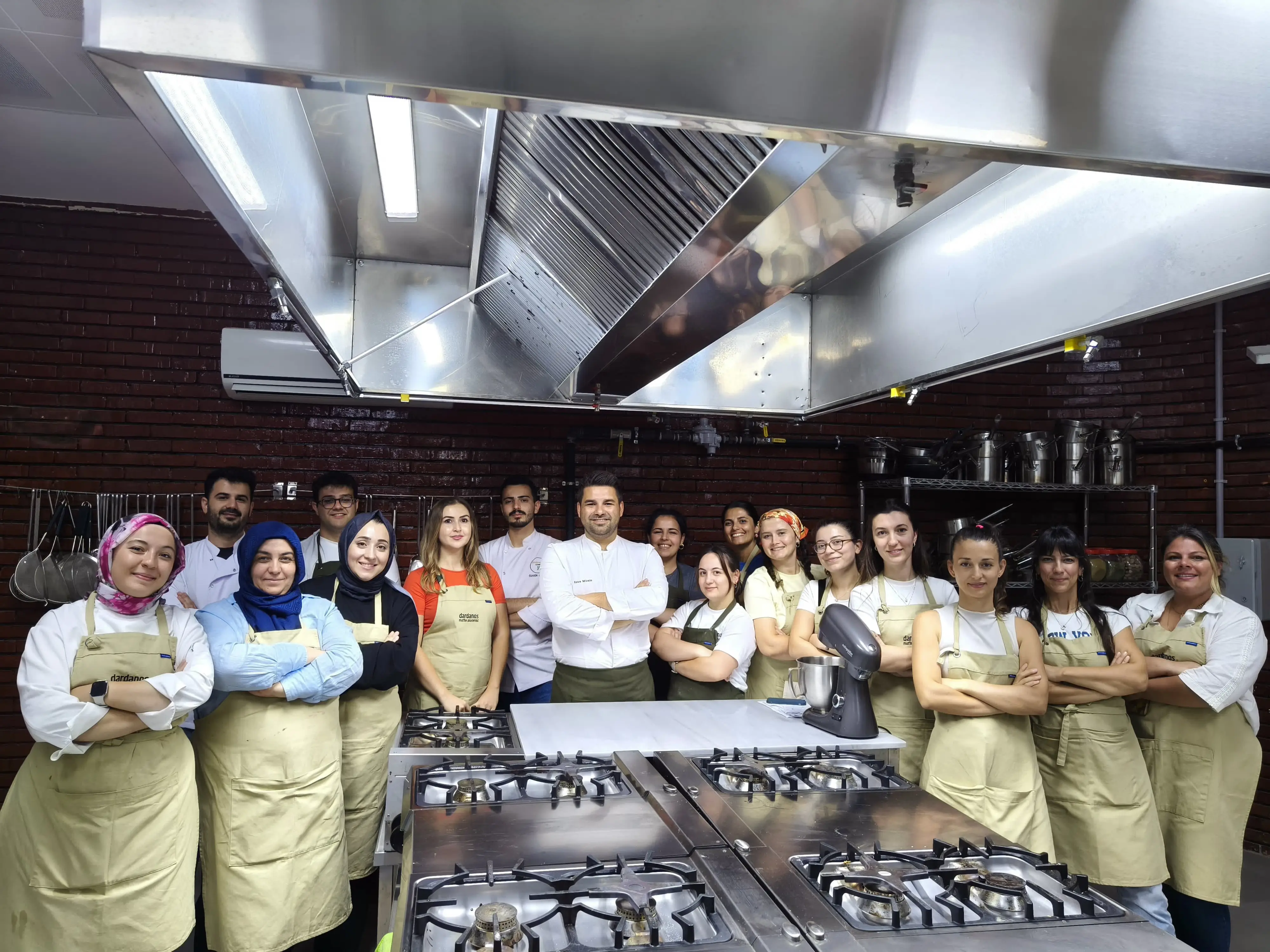 Dardanos Mutfak Akademisi: Bir İlke İmza Atıyoruz