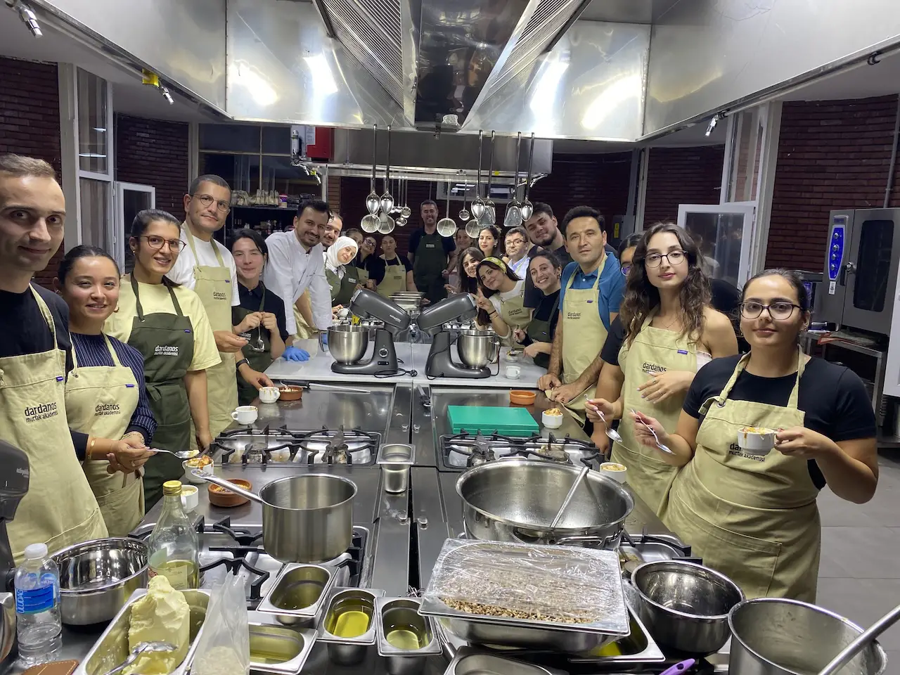 Dardanos Mutfak Akademisi